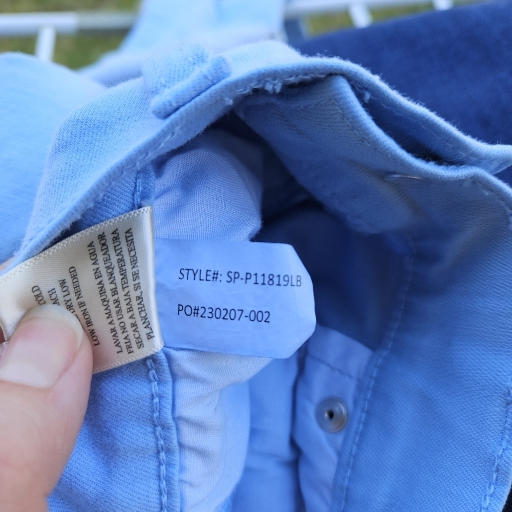 sneak peek light blue cropped raw hem pants size 5/27 - Picture 6 of 6